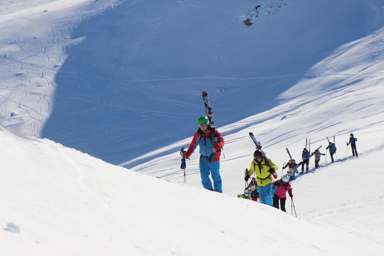 Adventure Hostel Klosters Bagian luar foto