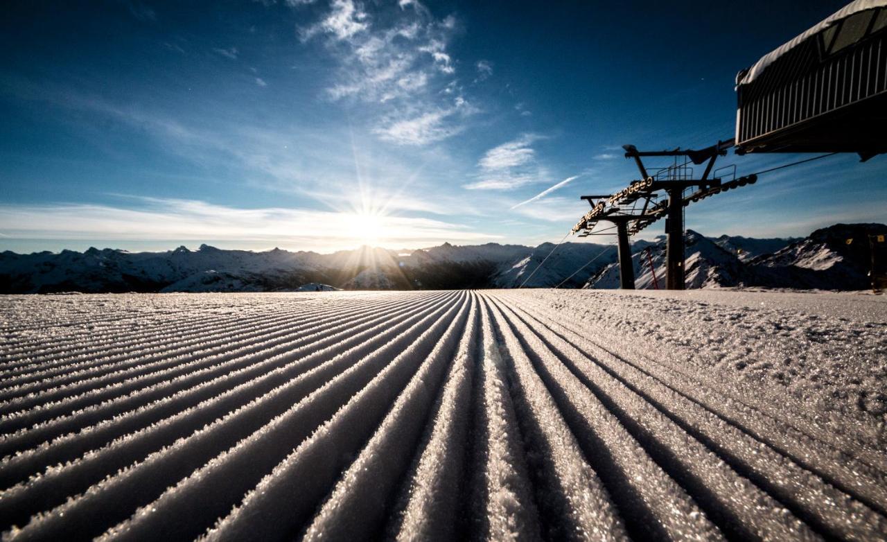 Adventure Hostel Klosters Bagian luar foto