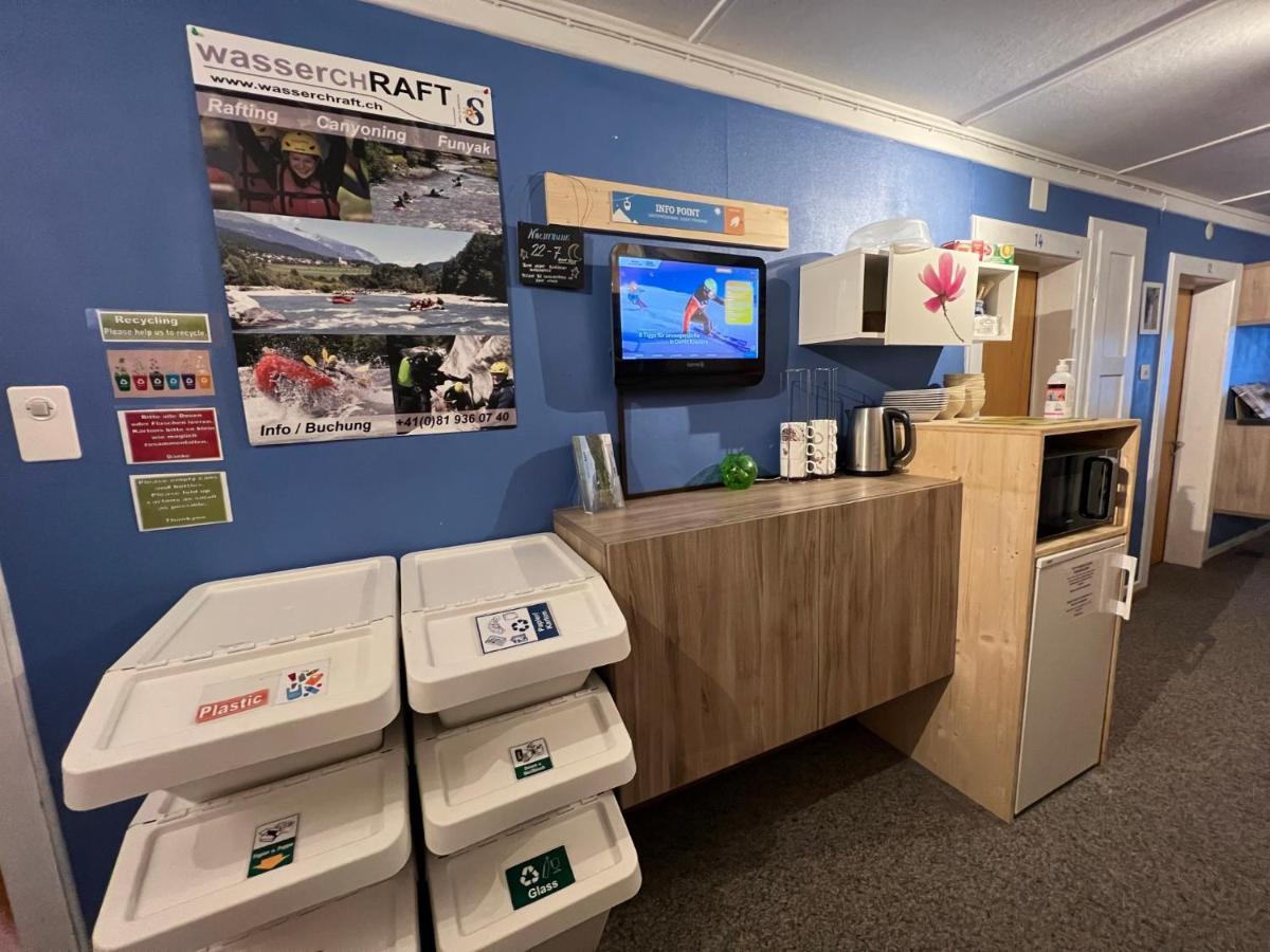 Adventure Hostel Klosters Bagian luar foto