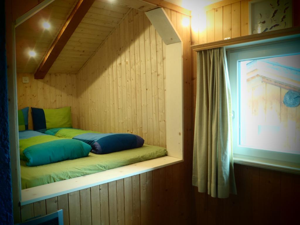 Adventure Hostel Klosters Bagian luar foto