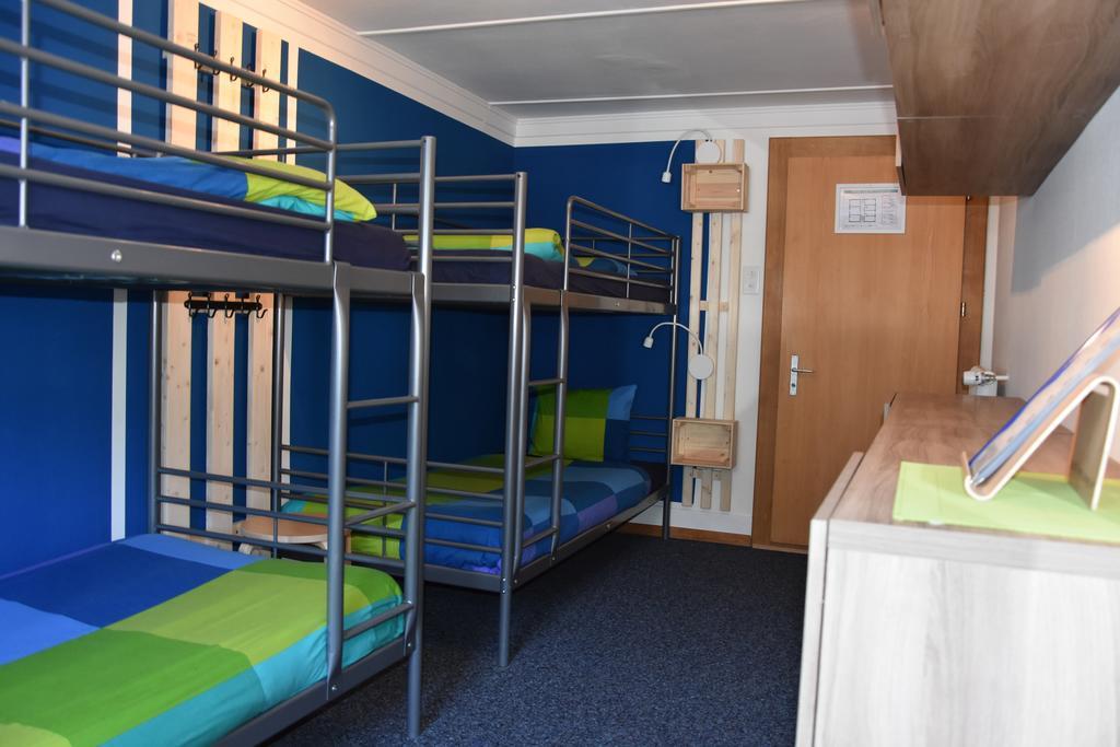 Adventure Hostel Klosters Bagian luar foto